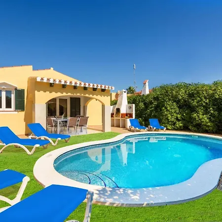 Luna By * Cala en Bosch